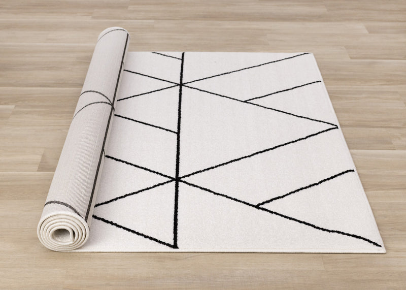 Covington White Black Modern Geometric Trellis Design Rug, 6'7\" x 9'10\" Indoor Area Rug
