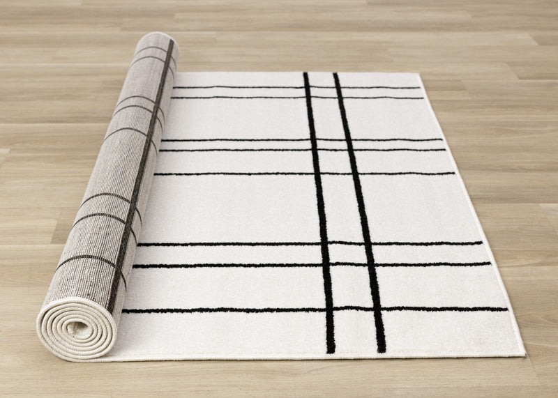 Covington Grey White Checkered Pattern Rug, 5'3\" x 7'7\" Indoor Area Rug