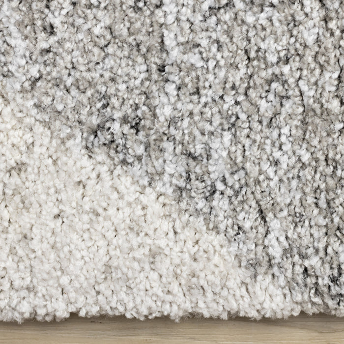 Maverick White Beige Grey Modern Plush Area Rug - 5'3\" x 7'7\"