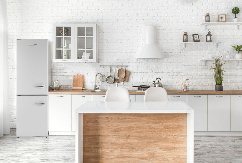 iio 11 Cu. Ft. Bottom-Freezer Retro Refrigerator - ALBR1372WW-L