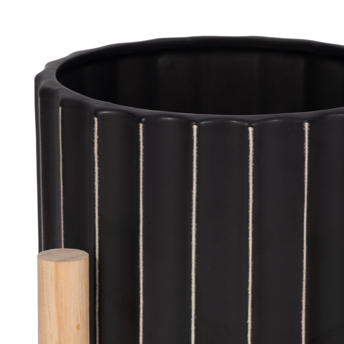 Ceramic 6\" Fluted Planter with Wood Stand - Black