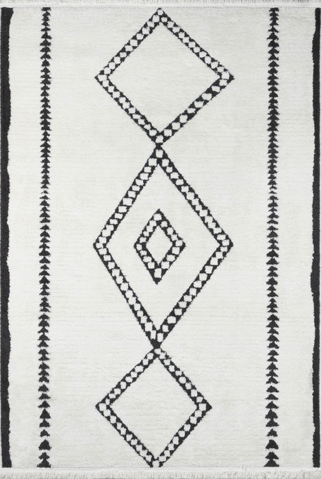 Zelda Contemporary 5'3\" x 7'2\" Area Rug in Ivory Indoor Area Rug