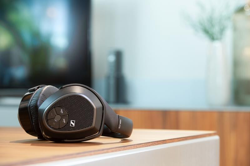 Sennheiser Wireless Headphones with Transmitter - 10-RS 175 