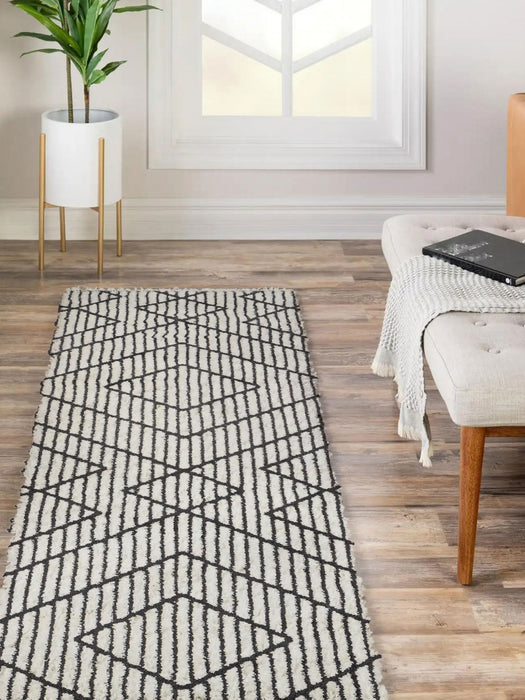Sloane Contemporary 2'3\" x 7'6\" Runner Rug in Ivory Indoor Area Rug