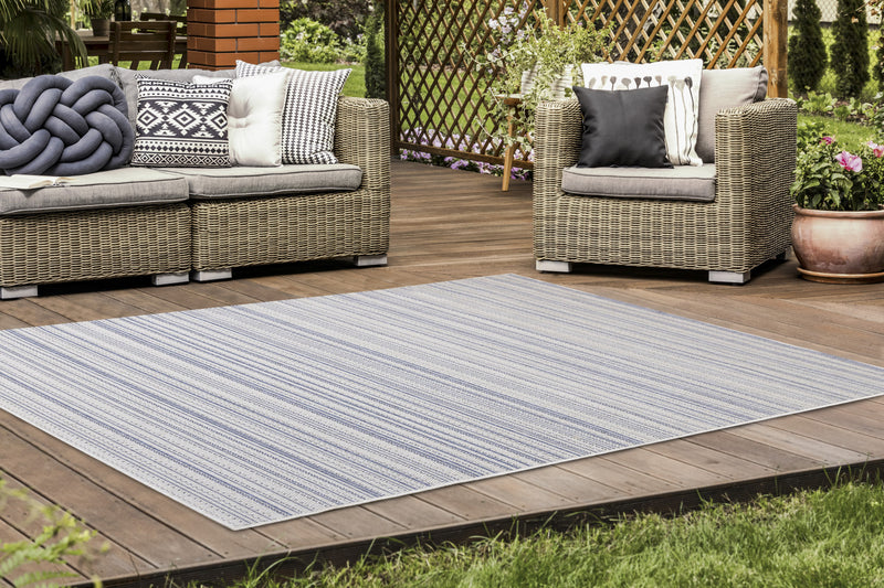 Cabana Textured Stripes Outdoor Area Rug - 5'3\" x 7'7\"