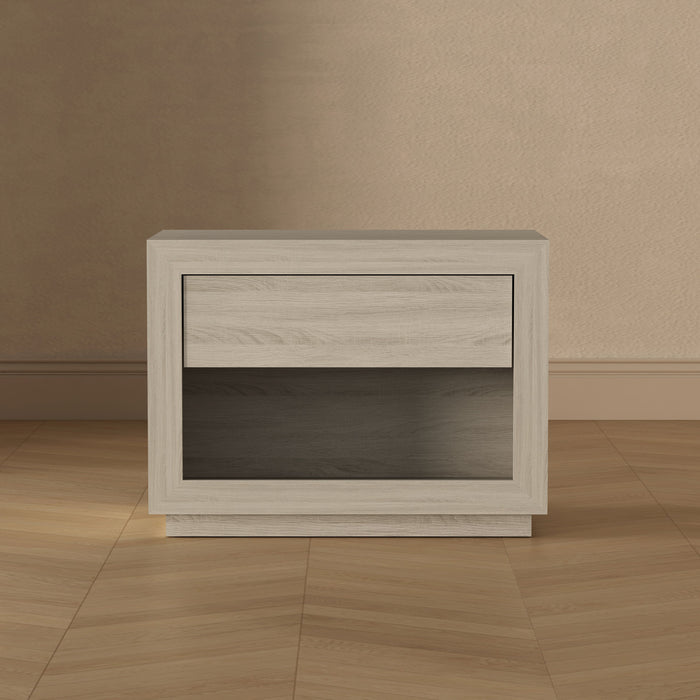 Soren Contemporary 32\" Nightstand in Whitewashed Oak (1-Drawer)