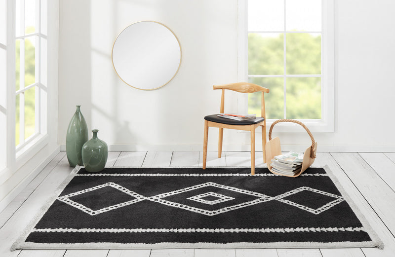 Zelda Contemporary 9'10\" x 12'10\" Area Rug in Black Indoor Area Rug