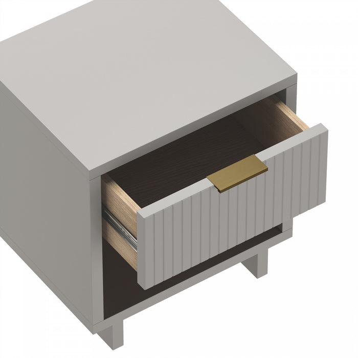 Elara Contemporary 18\" Solid Wood Nightstand in Light Gray (1-Drawer)