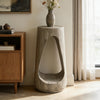 Brio 26.57" Rustic Tree-Stump MGO Accent Table, Unique Wood Grain Indoor Side Table, Grey | Table d'appoint style souche Brio 26,57 pouces MGO, table laterale interieure grain de bois unique, gris