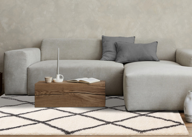 Fairmont White Grey Trellis Rug, 6'7\" x 9'10\" Indoor Area Rug