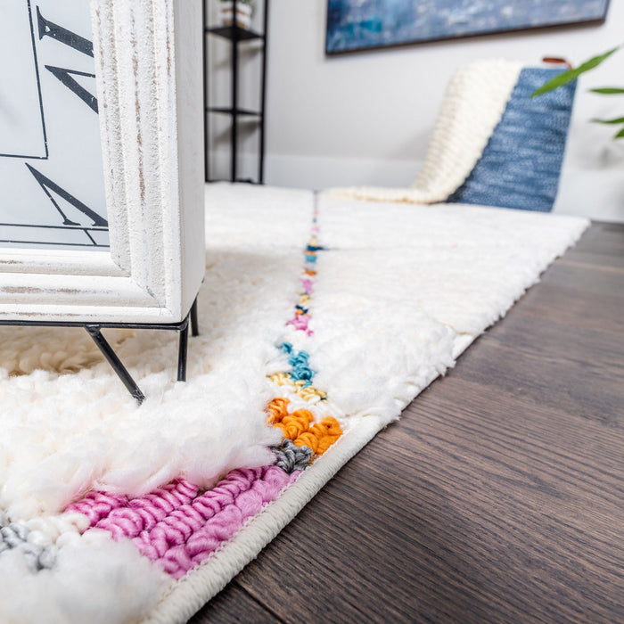 Lola Lattice Large Shag Area Rug - 2'7\" x 8'