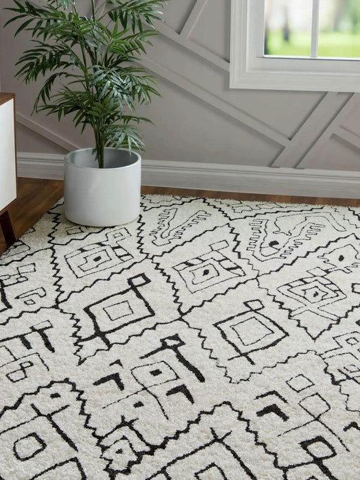 Aurelia Contemporary 5'3\" x 7'2\" Area Rug in Ivory Indoor Area Rug
