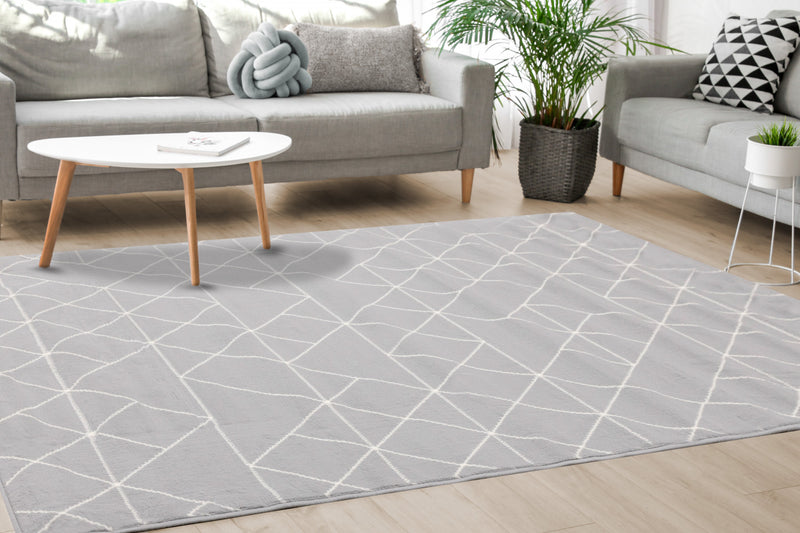 Florence Abstract Triangles Area Rug - 4'7\" x 6'7\"