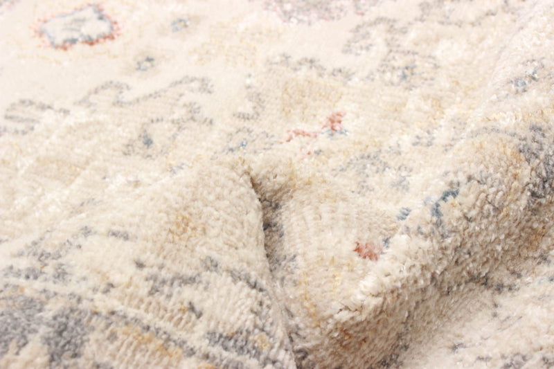 Rococo Ivory Runner Area Rug - 2'8\" X 8'2\"  
