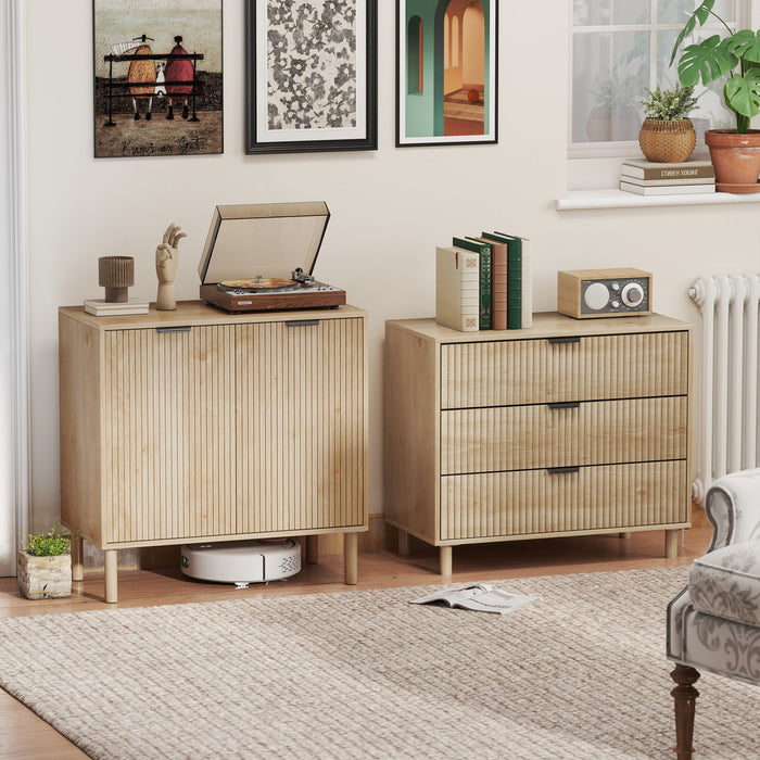 HOMCOM Accent Cabinet, Storage Cabinet with Adjustable Shelf, Oak