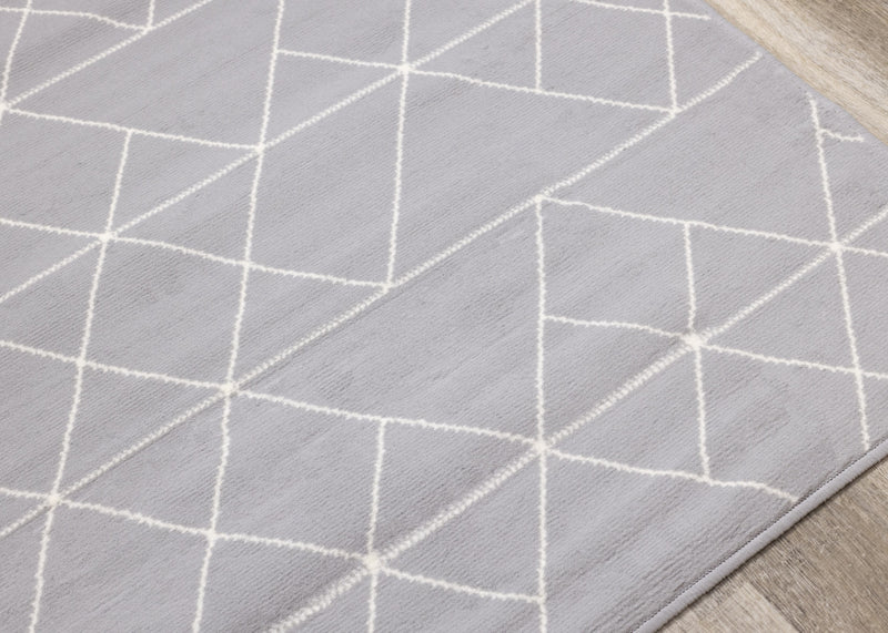 Florence Abstract Triangles Area Rug - 4'7\" x 6'7\"