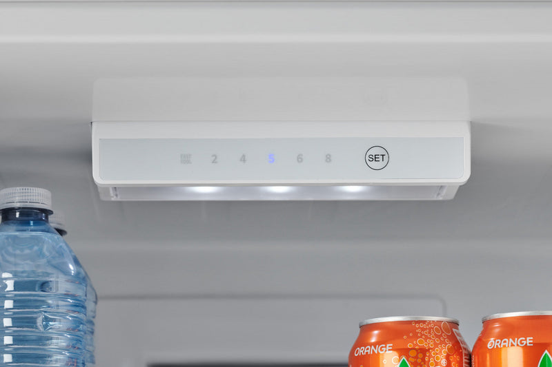iio 11 Cu. Ft. Bottom-Freezer Retro Refrigerator - ALBR1372W-L