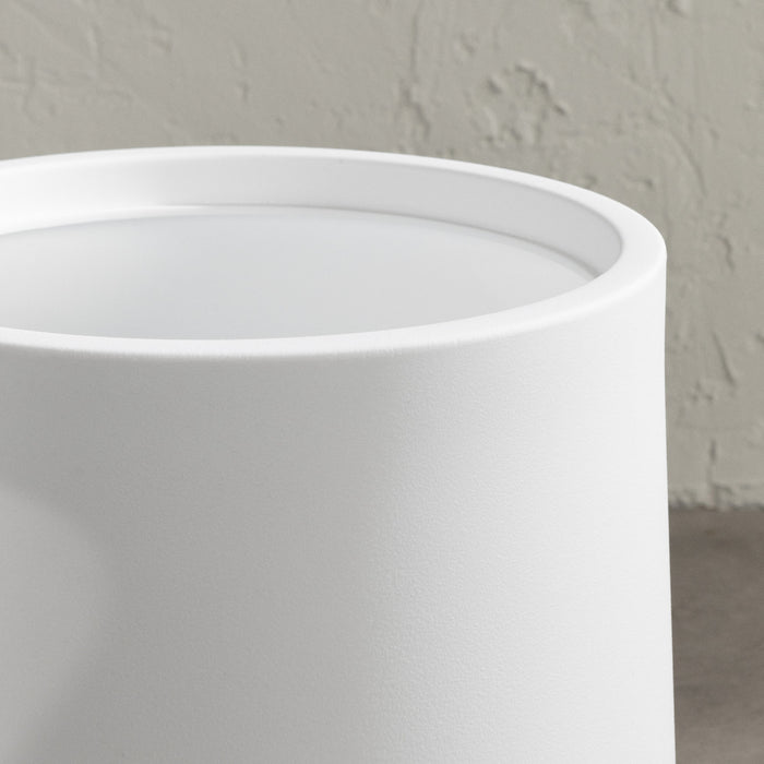 Dalya 19\" Planter - White