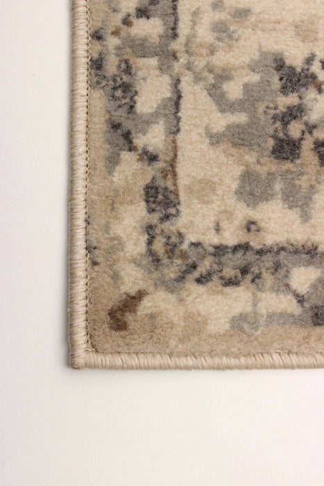 Priya Grey Area Rug - 5'0\" x 8'0\"