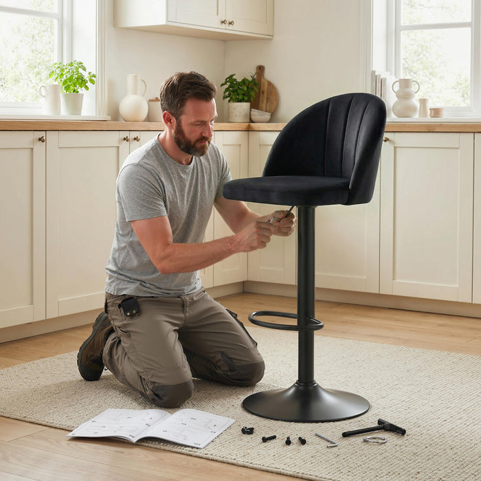 HOMCOM Bar Stools Set of 2, Swivel Counter Height Barstools, Black