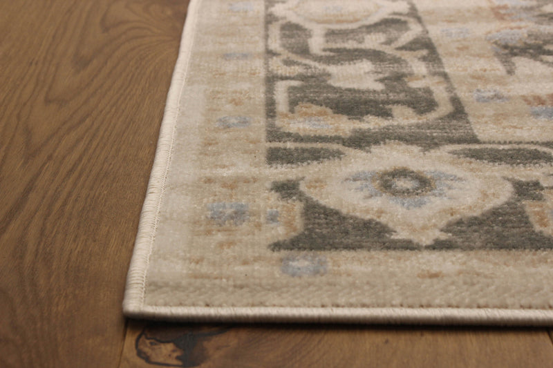 Gloria Ivory Area Rug - 5'0\" X 8'0\"   
