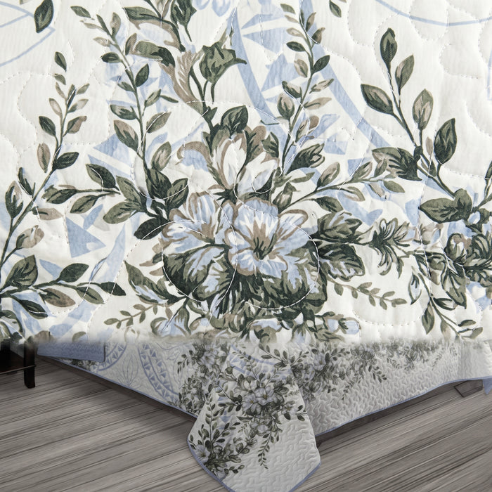 3-Piece Queen Size Reversible Quilt Set