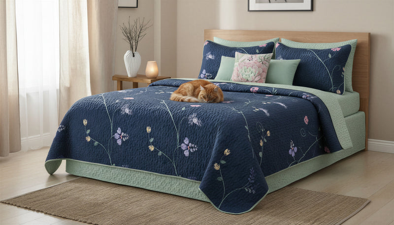 King Size 3-Piece Reversible Floral Quilt Set 