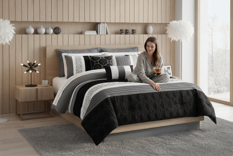 Maddox 7-Piece Queen Comforter Set
