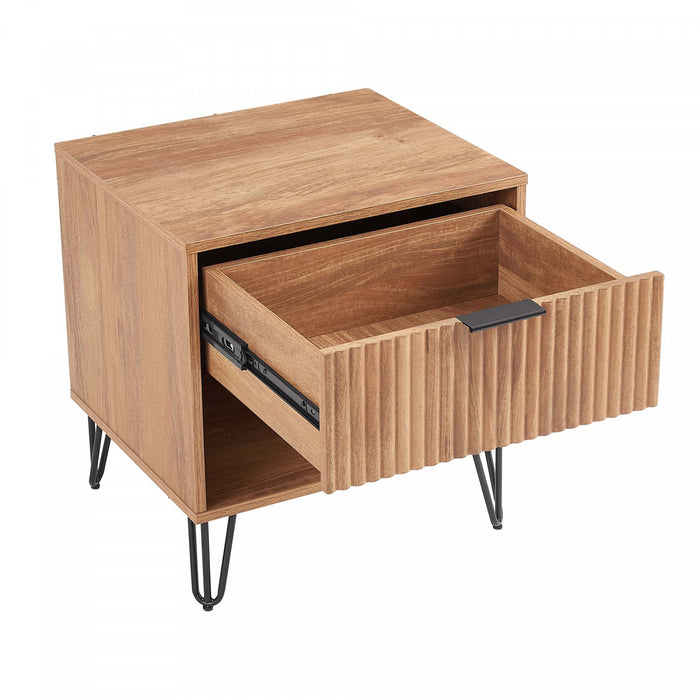 Dumbo Modern 20\" Fluted Nightstand in Golden Brown (1-Drawer)