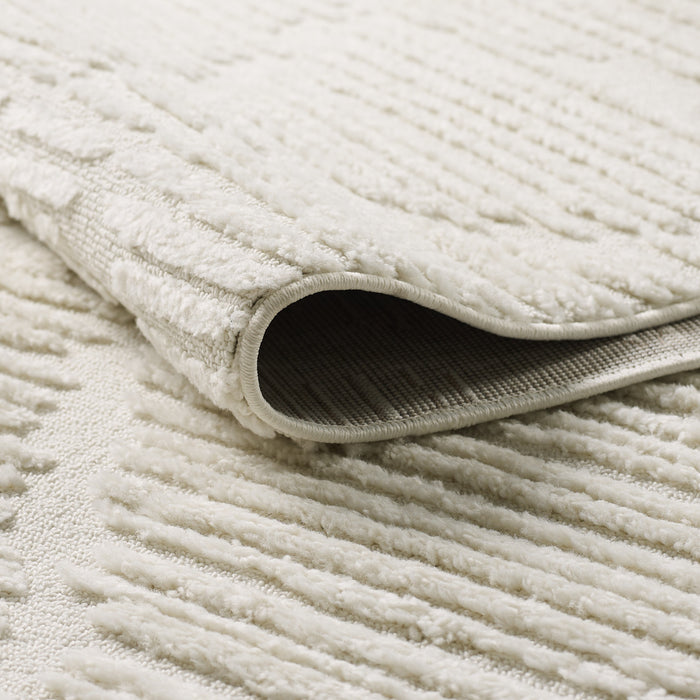 Quinto Lattice Large Cream Shag Area Rug - 5'7\" x 7'3\"