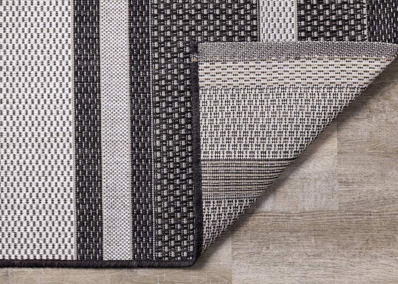 Jackson Striped Indoor/Outdoor Area Rug - 6'7\" x 9'6\"