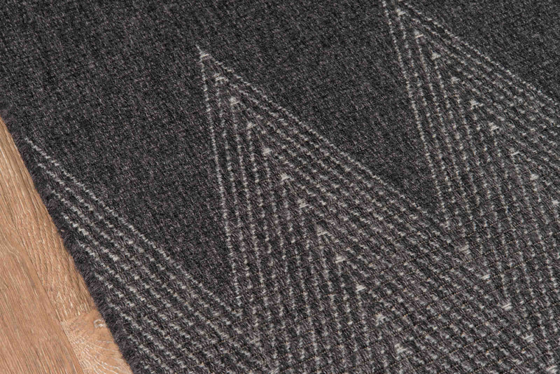 Raven Contemporary 5'0\" x 7'6\" Area Rug in Grey Indoor Area Rug