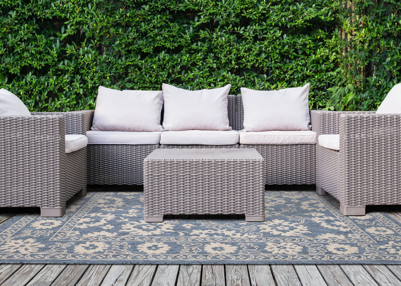Cabana Blue White Elegant Border Outdoor Rug, 5'3\" x 7'7\" Outdoor Area Rug