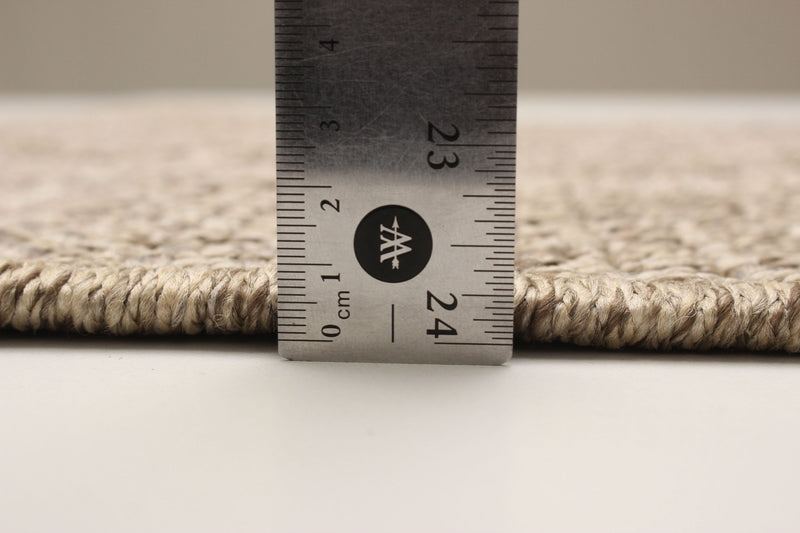 Bodhi Taupe Area Rug - 2'8\" x 8'2\"