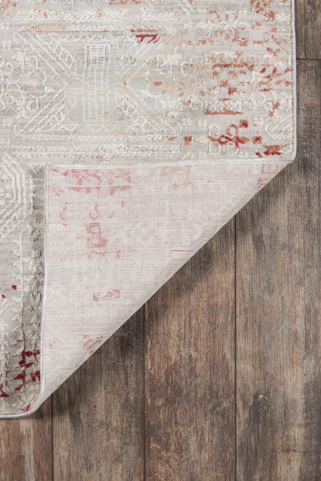 Amber Traditional 2'2\" x 7'7\" Runner Rug in Red Indoor Area Rug