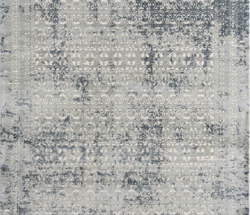 Mabel Traditional 7'9\" x 9'10\" Area Rug in Green Indoor Area Rug