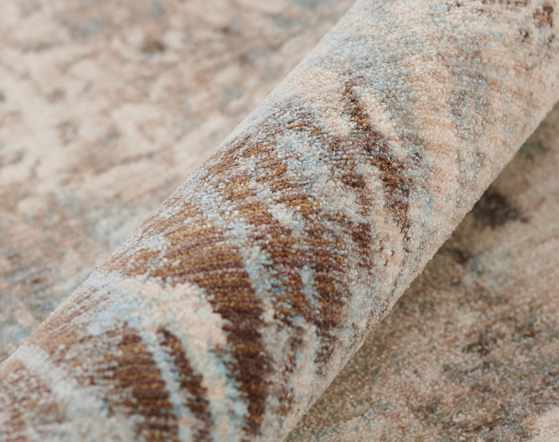 Malia Traditional 5'0\" x 7'9\" Area Rug in Blue Indoor Area Rug