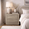 Soren Contemporary 26" Nightstand in Natural Oak (2-Drawer) | Table de nuit contemporaine Soren 66 cm en chene naturel (2 tiroirs)