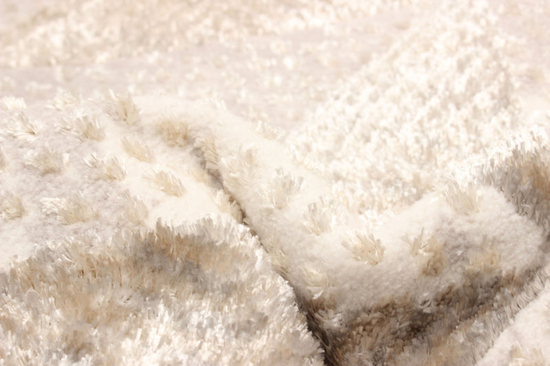 Fabian Ivory Area Rug - 5'0\" x 8'0\"