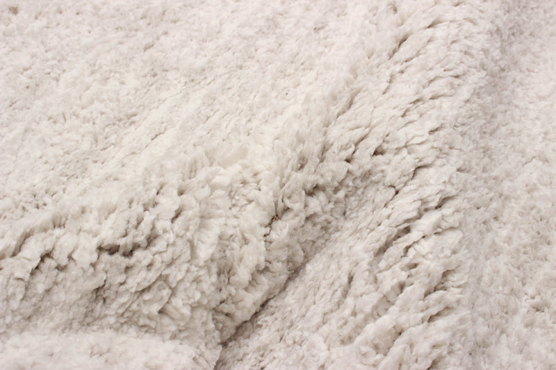 Yeti Ivory/Grey Area Rug - 8'0\" X 10'0\"   