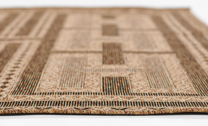 Hazel Transitional 8'0\" x 10'0\" Area Rug in Ivory Indoor Area Rug