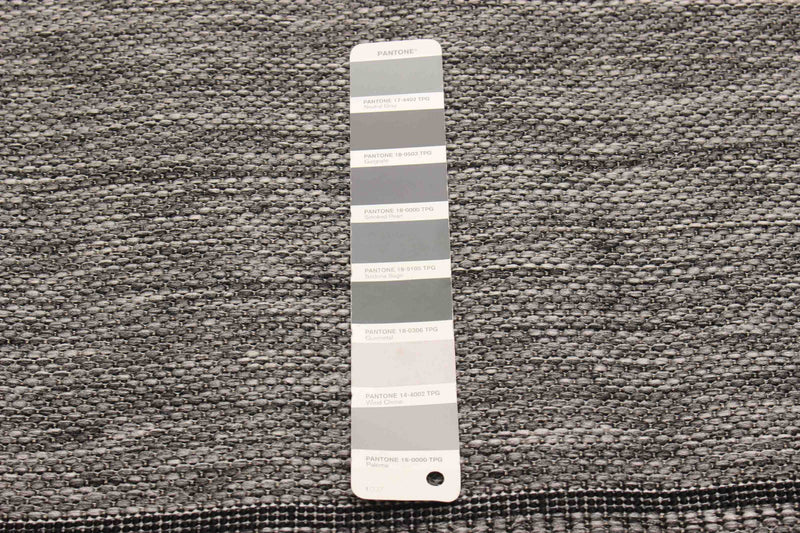 Versach Grey Area Rug - 8'0\" x 10'0\"