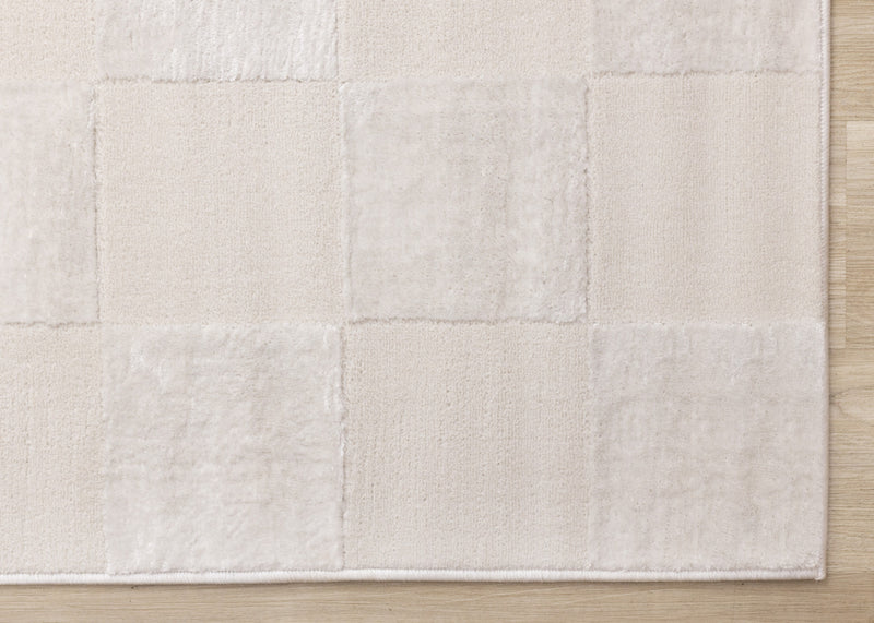 Leonardo White Grey Checkered Area Rug - 2'7\" x 4'11\"