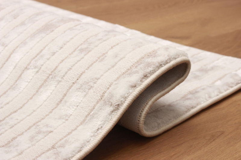 Brie Ivory Area Rug - 8'0\" X 10'0\"   