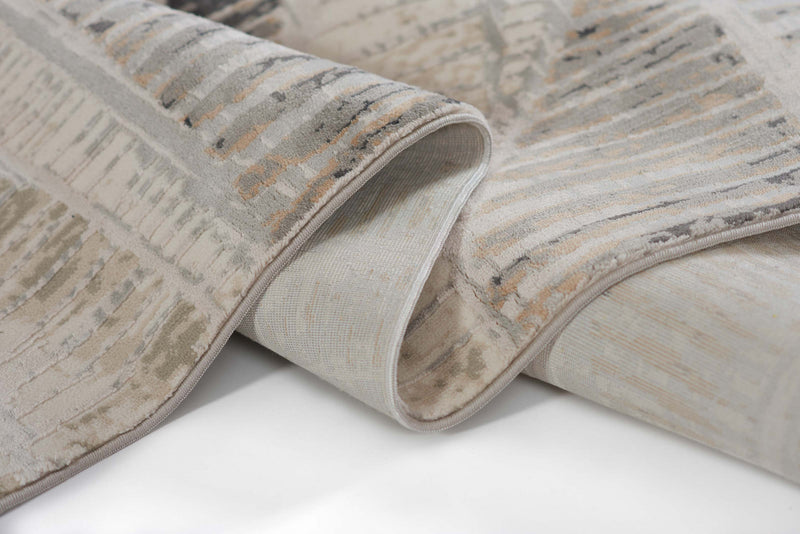 Briar Contemporary 5'1\" x 7'7\" Area Rug in Grey Indoor Area Rug