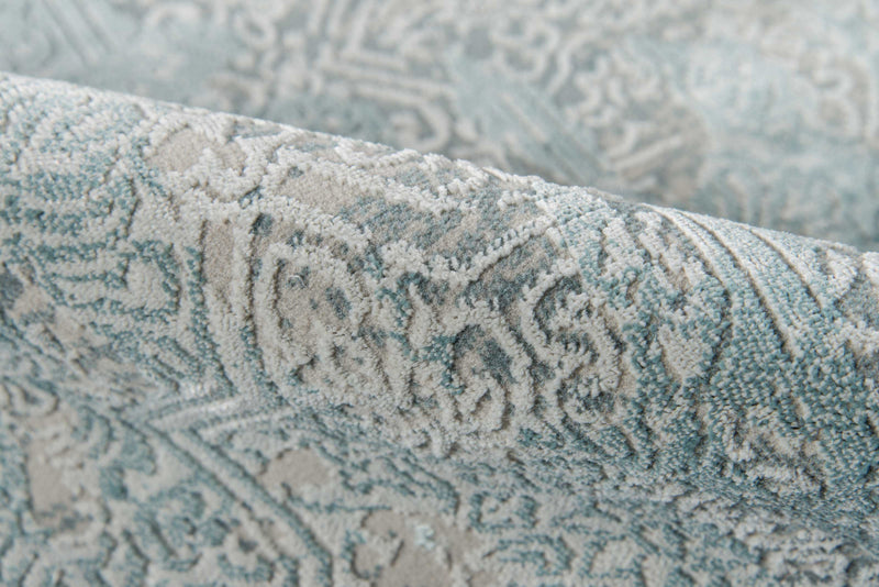 Elysia Traditional 7'9\" x Area Rug in Blue Indoor Area Rug