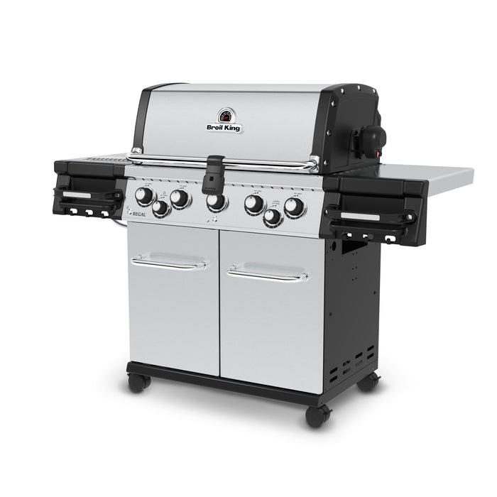 Broil King Regal™ S 590 Pro IR Natural Gas Grill with Infrared Side Burner & Rear Rotisserie Burner - 958944