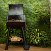 Broil King Regal Charcoal 400 Charcoal Grill in Black | Broil King Regal Charbon 400 Grill charbon en noir