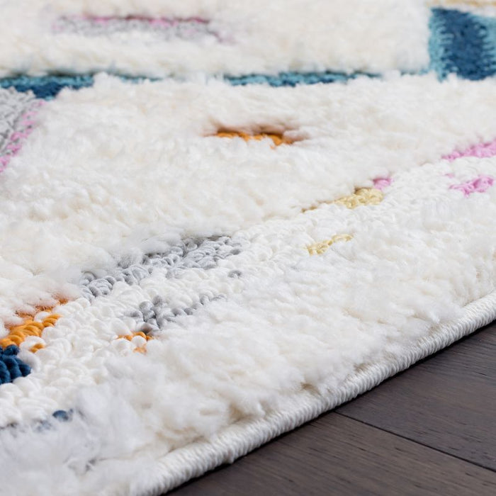 Lola Chevron 8x11 Area Rug