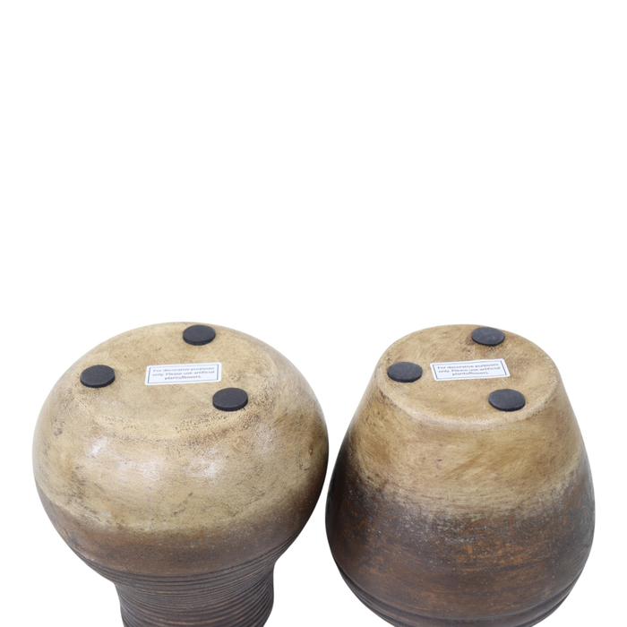 5.75” Set of 2 Terracotta Bud Vases with Grooved Lines – Sand 